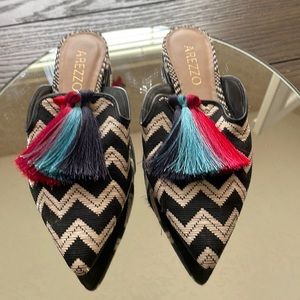 AREZZO SLIP ON FLATS